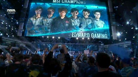 Leviatán 宣布 Desmo 晋升为主教练，接替 itopata 的职位