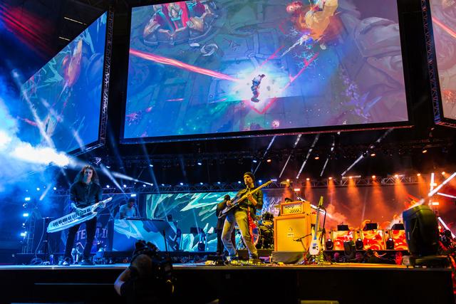 里程碑： JD Gaming 达成 LPL 10,000 次击杀！